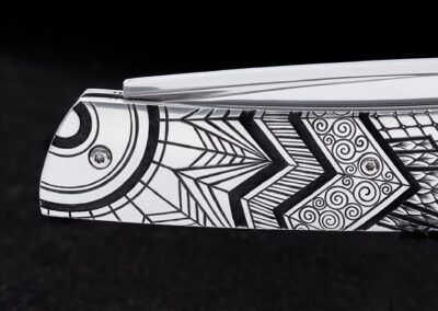 Nůž Art Deco2 s originální rytinou - Veronika Tesaříková | Rytec kovů